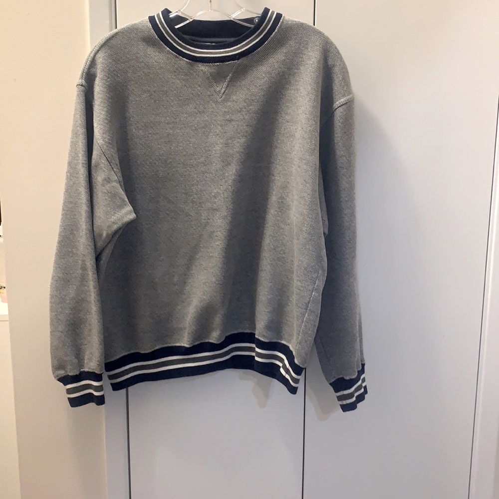 - Izod 1990’s style sweatshirt grey M varsity stripe Vintage